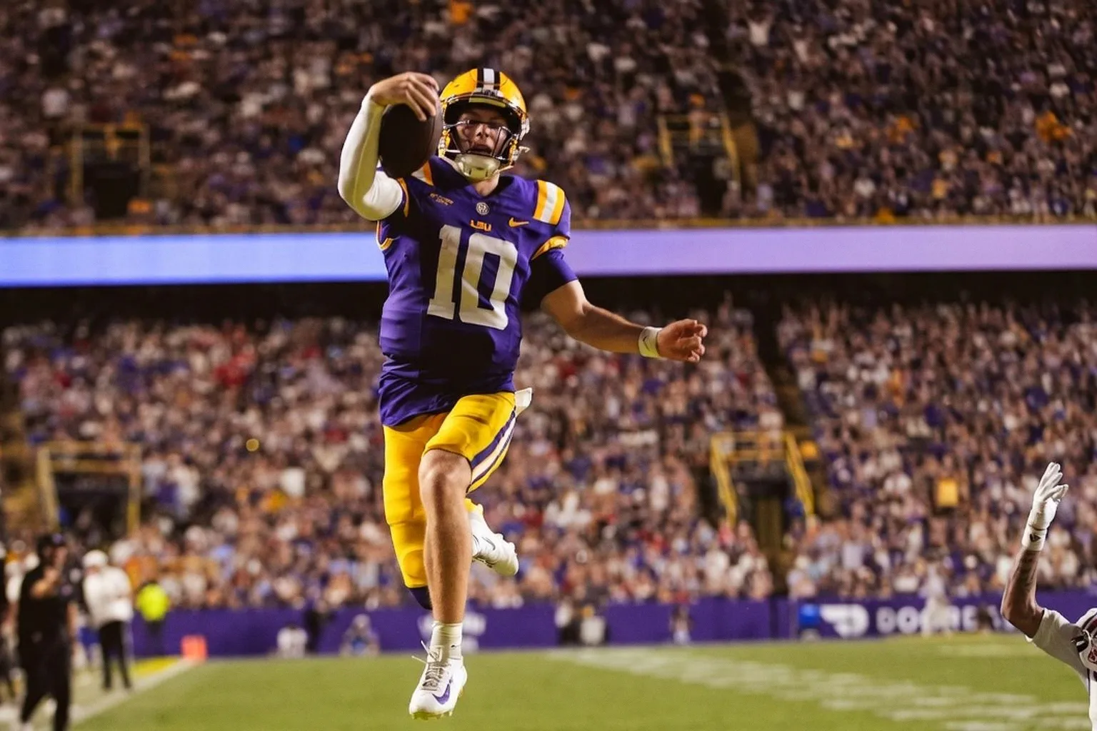 Почему интерес к LSU Football достиг исторического максимума в Google Trends